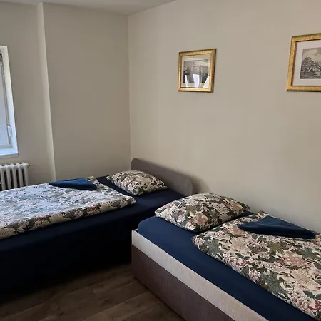 Cetnicka Stanice Hluboka Hluboká nad Vltavou Exterior photo